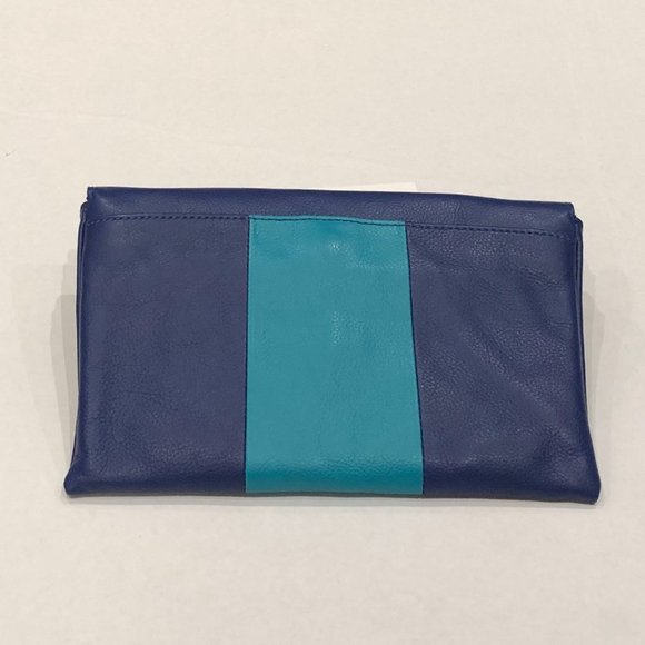 J.CREW 100% Leather Blue Clutch with chain - Picture 2 of 9